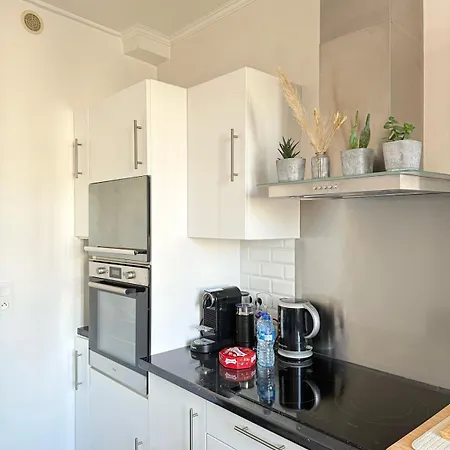 Parisian For 4 People - Paris Parc Des Princes Wifi & Metro
