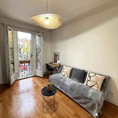 Parisian For 4 People - Paris Parc Des Princes Wifi & Metro *
